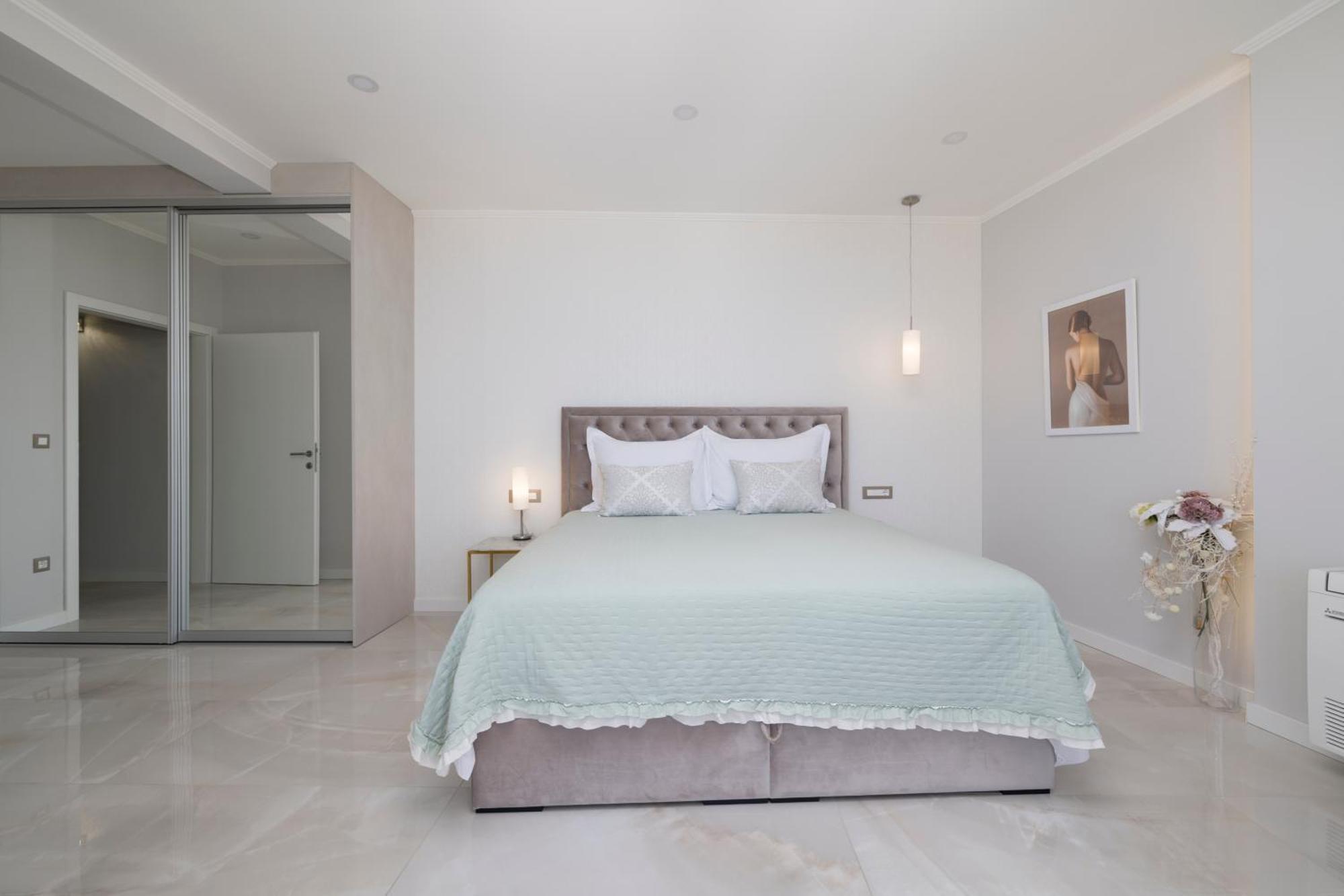 New -150m2 Penthouse With Shared Pool - Smaragd Leilighet *